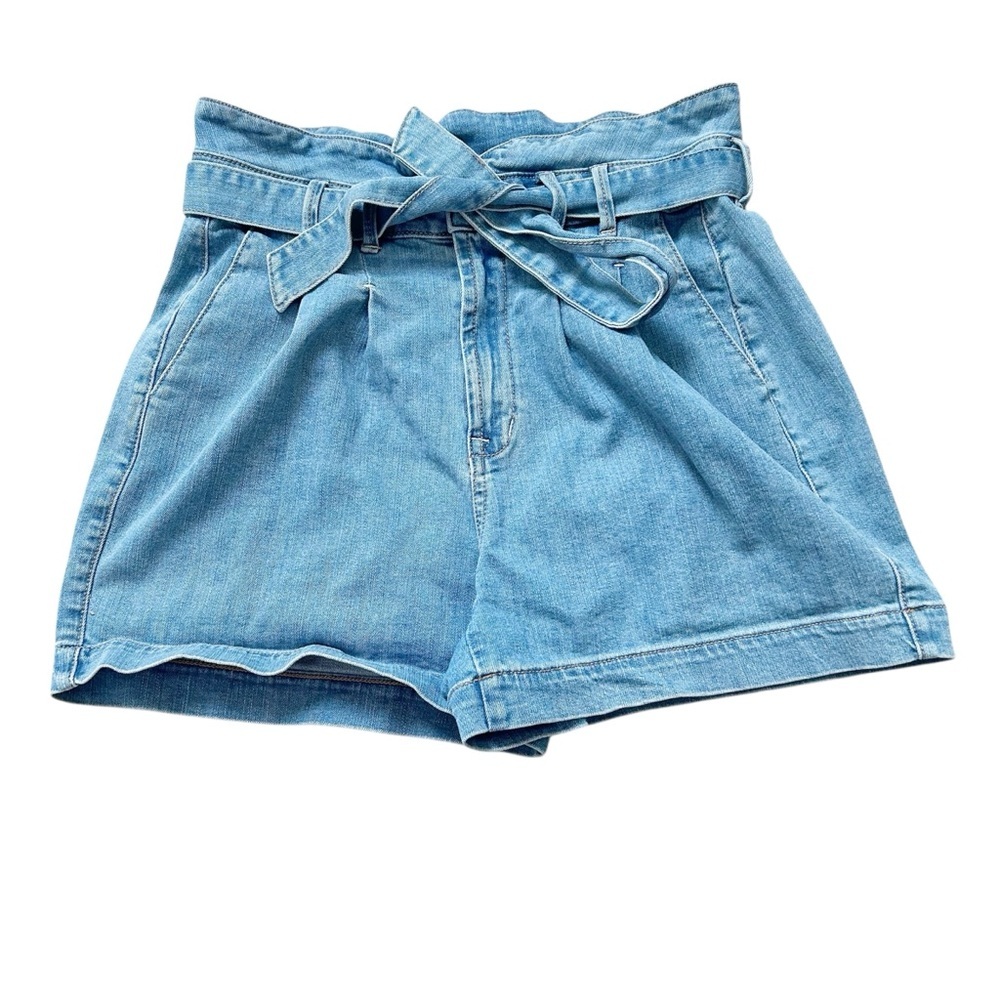 Reitmans Light Blue Jean Shorts with Matching Belt Size 30 Beach High Waisted